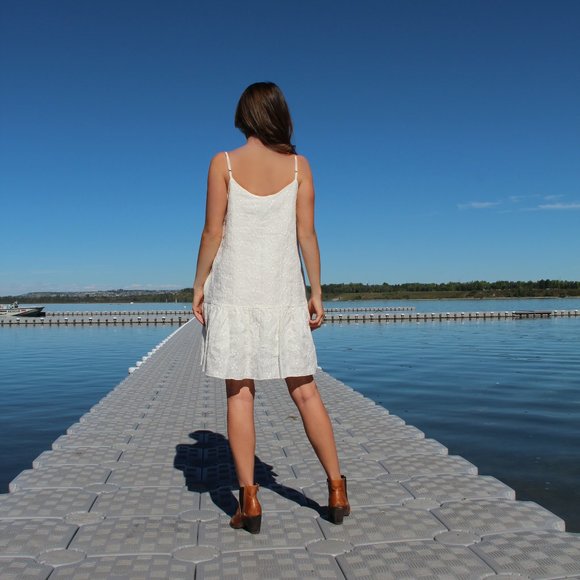 Linen Floral Embroidery Dress - Picture 5 of 6